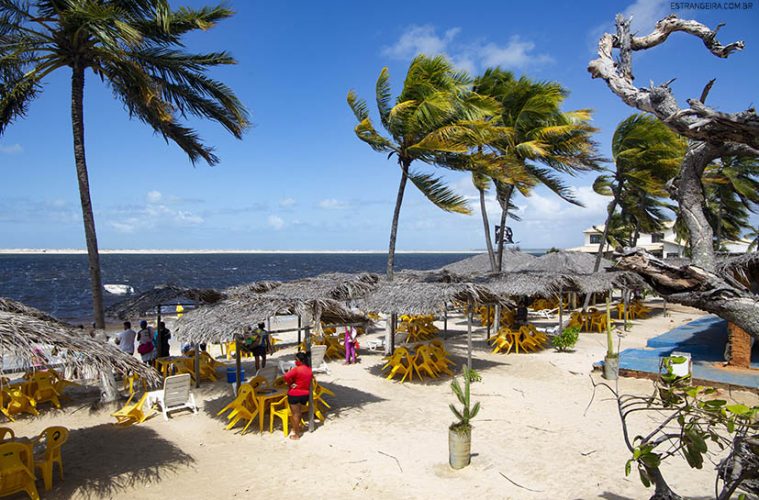 Praia do Saco + Tambaquis