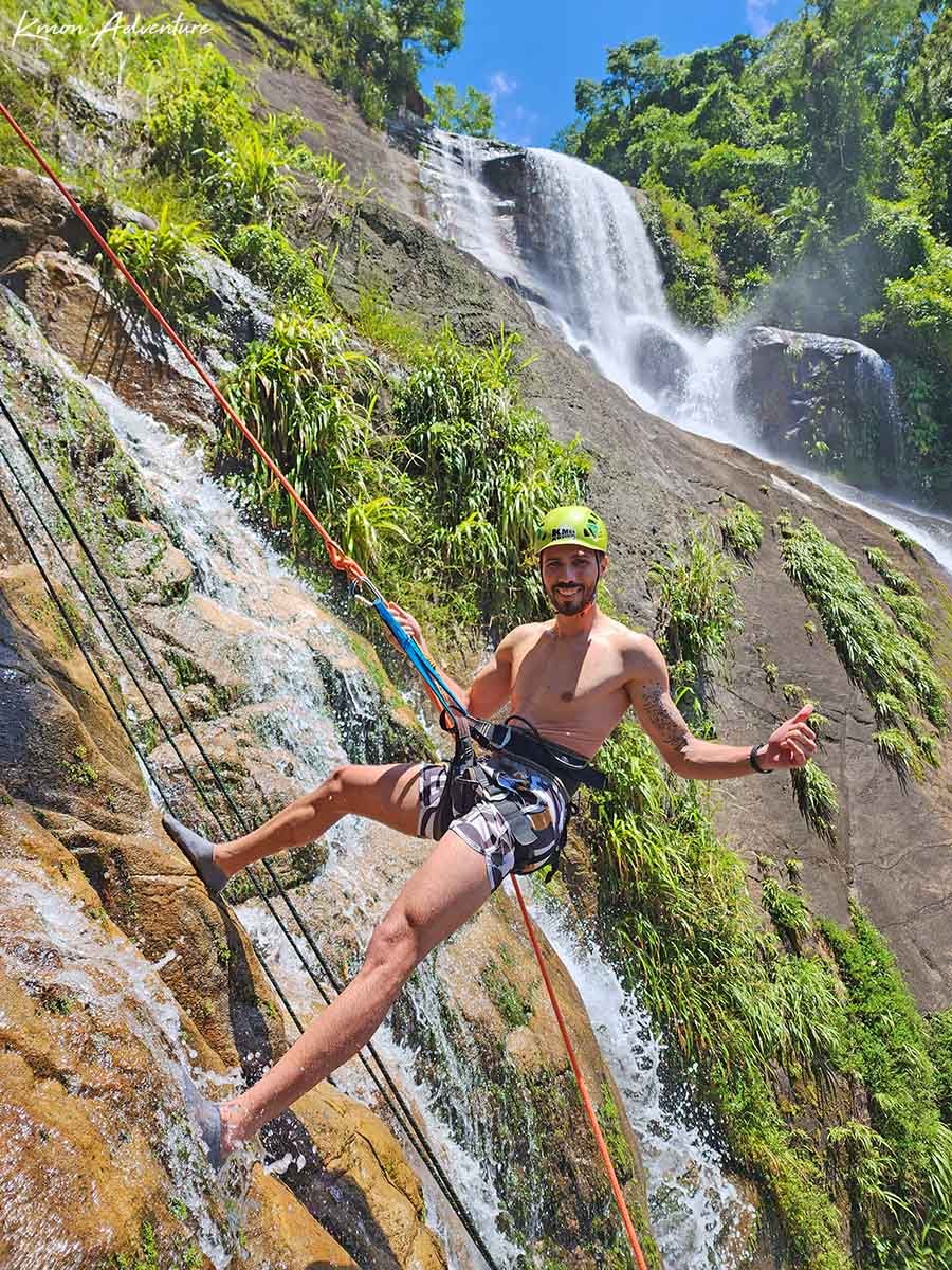 RAPEL CACHOEIRA VÉU DE NOIVAS (Guiamento VIP)