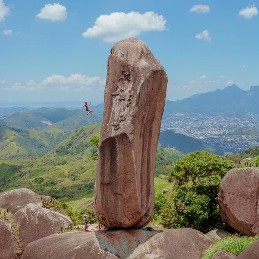 Ascensão e rapel na Pedra do Osso 