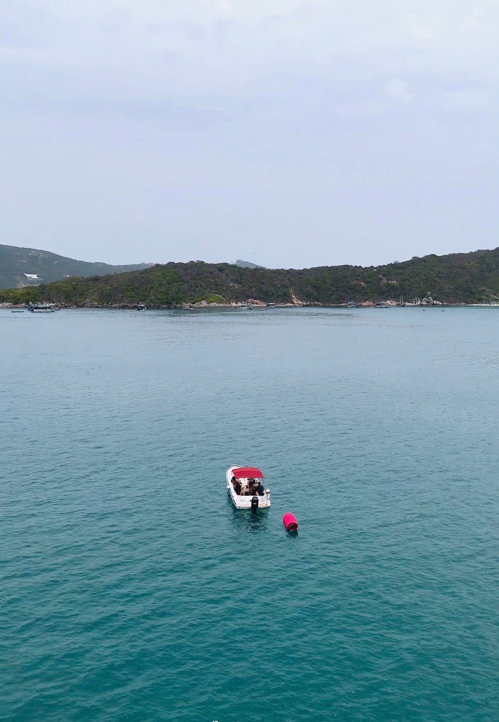 Aluguel de Lancha em Arraial do Cabo