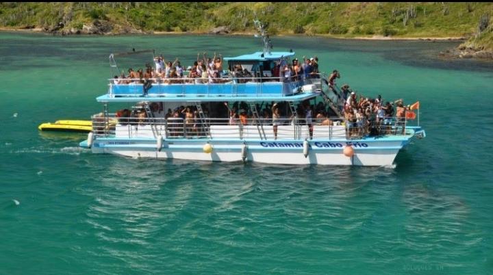 Passeio De Catamarã 