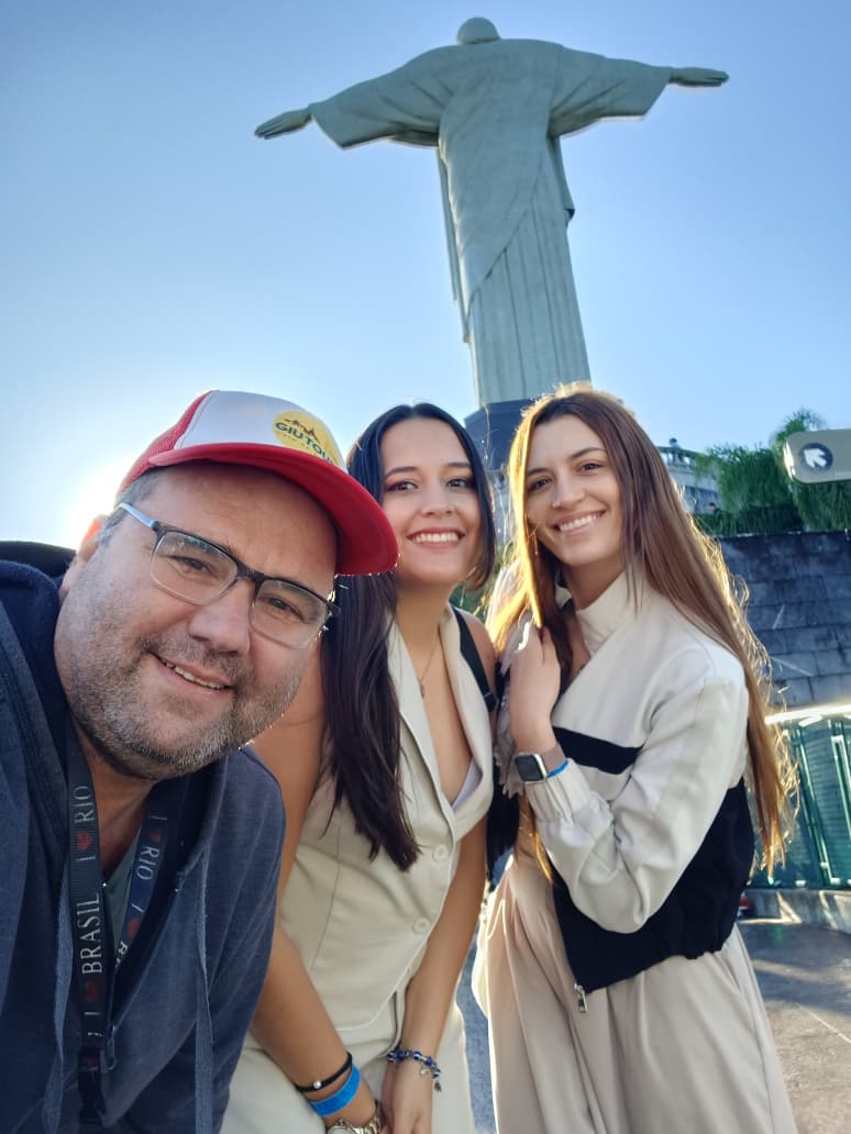 Selfie com a estátua do Cristo
