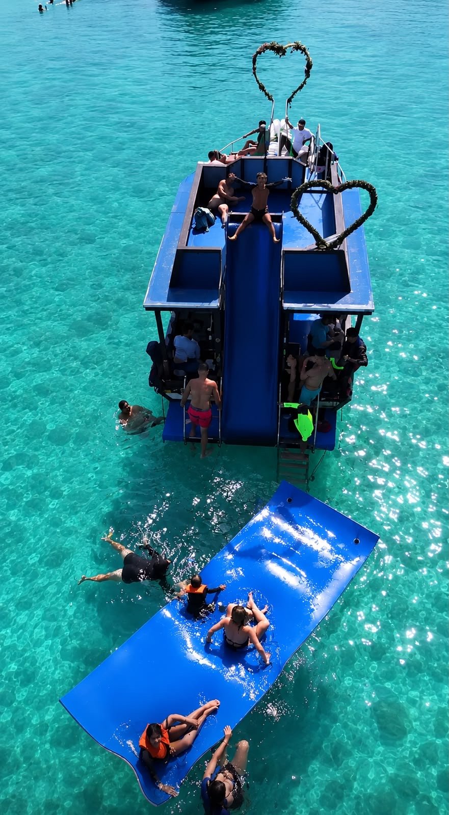 Passeio de barco privativo Arraial do Cab