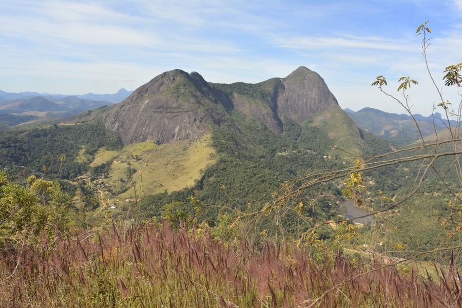 Visual próximo ao cume