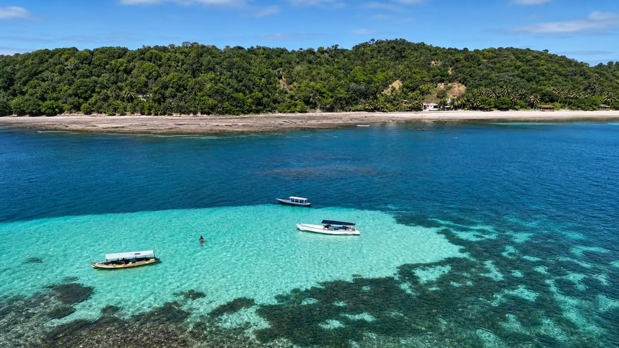 Piacinas Naturais / ilha Dos Frades 