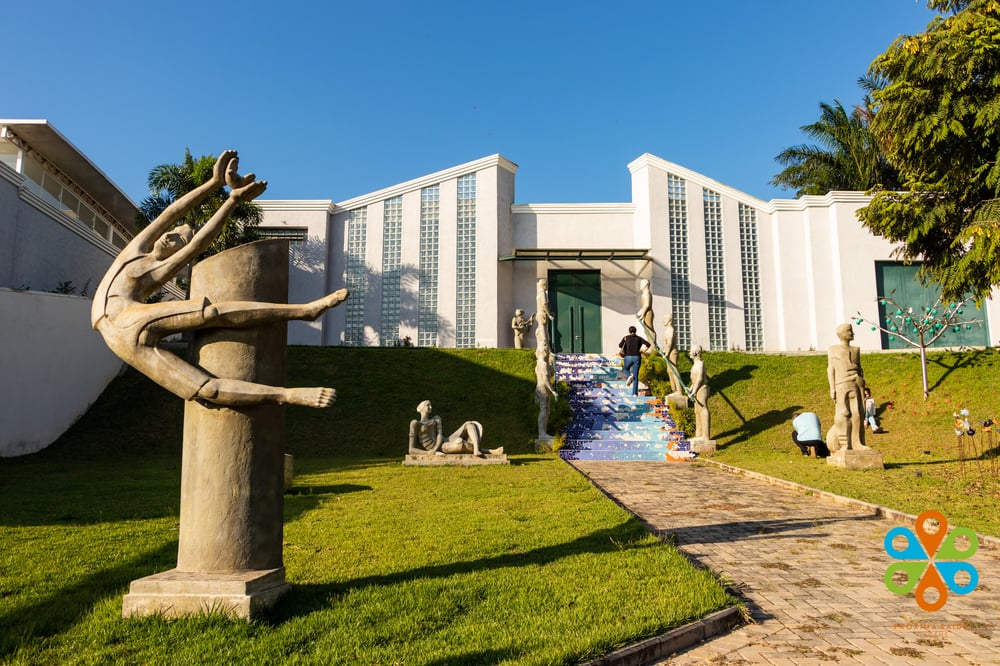 17/07 Vinhedo: Castelo dos Vinhais com café colonial e city tour