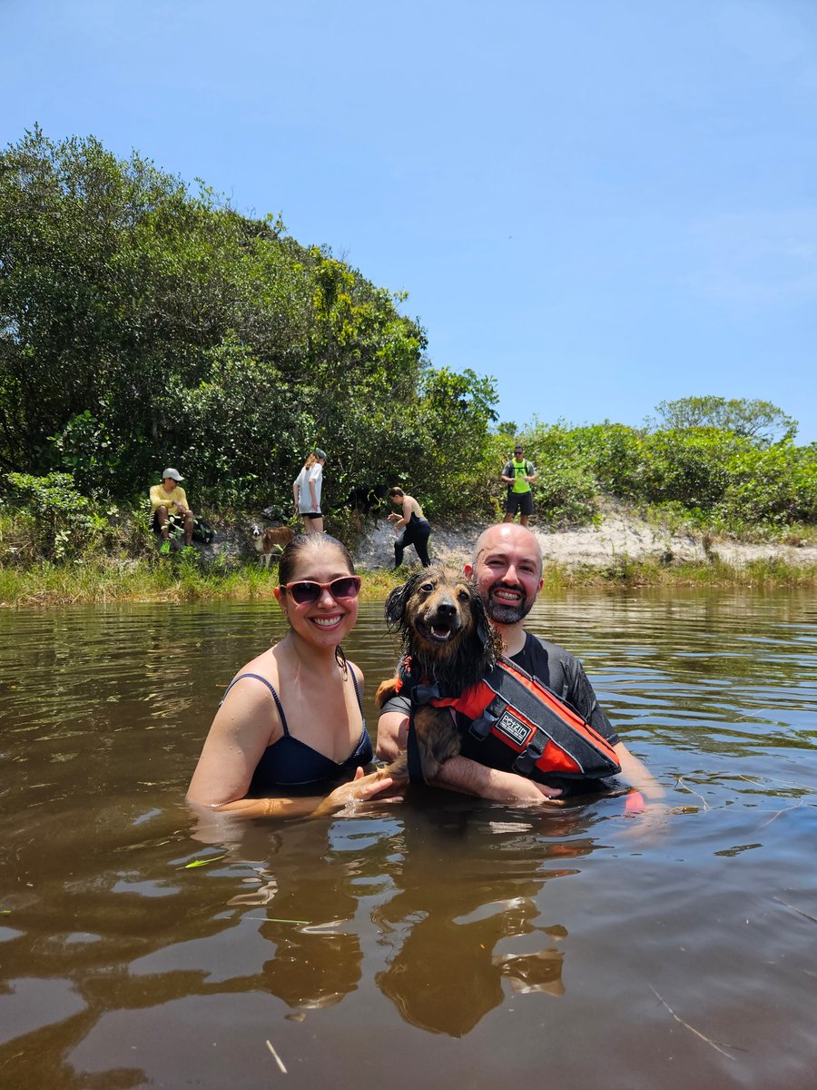 Aventura na praia Peruíbe pet friendly trilha, barco, pousada 