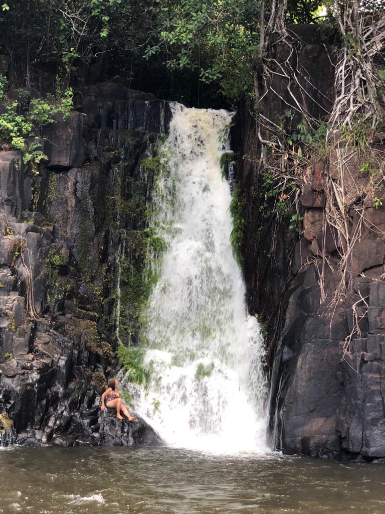 Recarregue suas energias com um banho na Cachoeira de Santo Antônio!