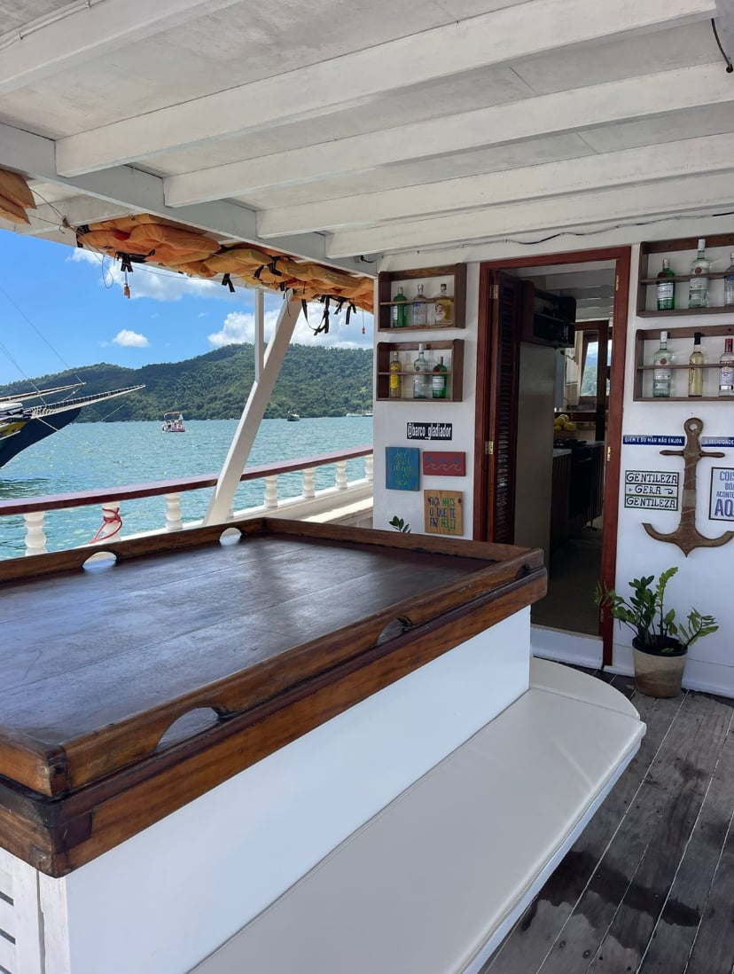 Fotos da embarcação