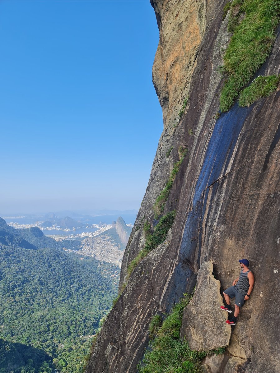 PAREDÃO DA PEDRA DA GAVEA