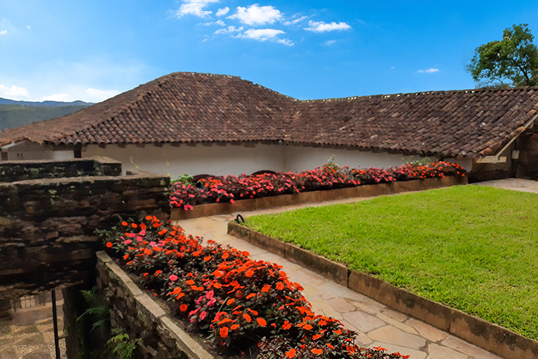 Turismo em Ouro Preto- Jardins do Palácio D'Ouro