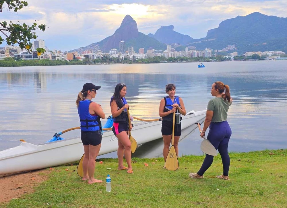 Canoa Havaiana no Rio de Janeiro - Lagoa - Kmon Adventure