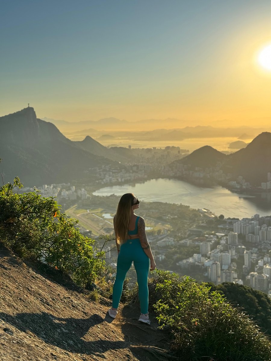 Morro Dois Irmãos - Nascer do Sol