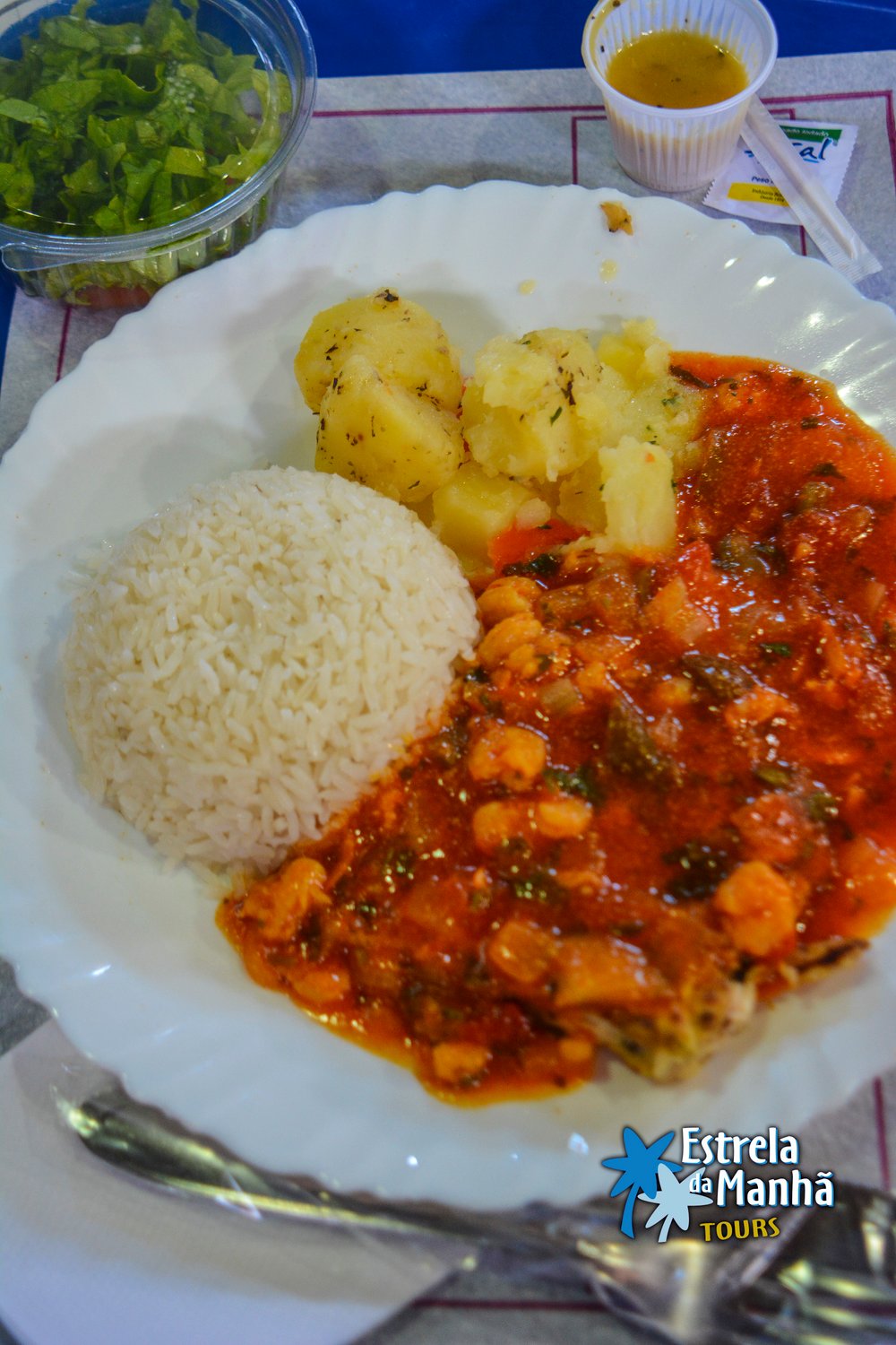 Escuna Estrela da Manhã | Passeio com almoço