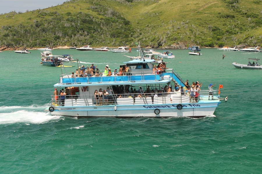Passeio de Catamarã Privativo em Cabo Frio