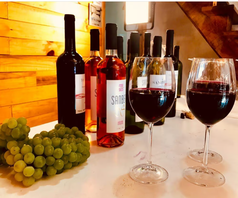 Degustação de mais de 10 rótulos de vinho