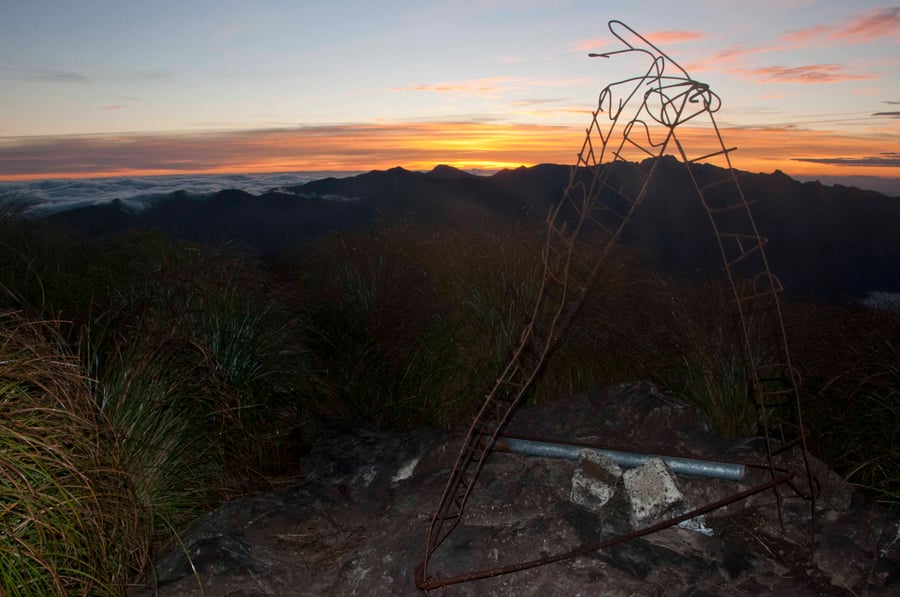 Marco no Pico dos Três Estados