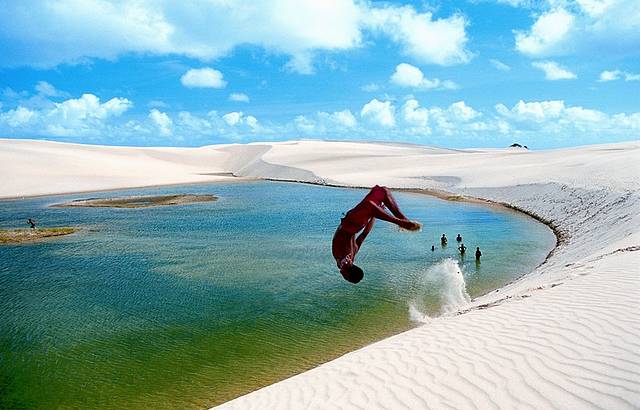 5 DIAS LENÇÓIS MARANHENSES (COM QUADRICICLO)