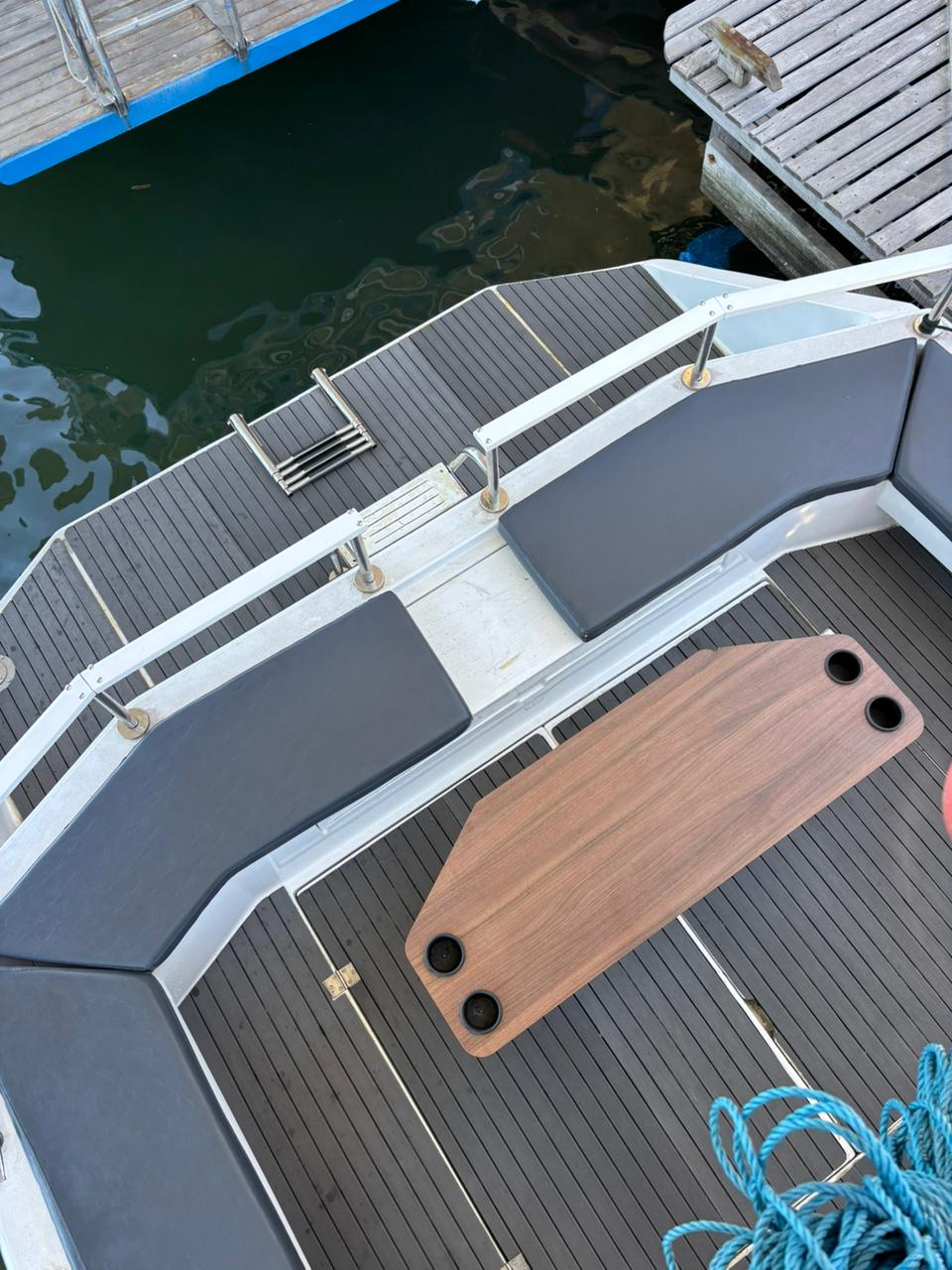 Passeio de Lancha em Arraial do Cabo e Cabo Frio