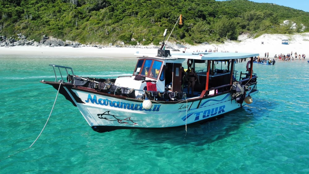 EMBARCAÇÃO PASSEIO PRIVADO