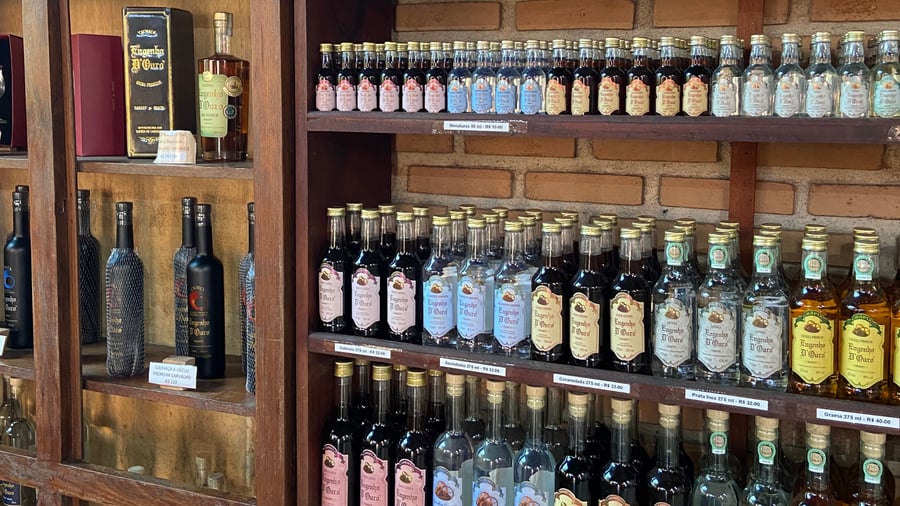 Alambique Engenho do Ouro - Alambique Tradicional em Paraty