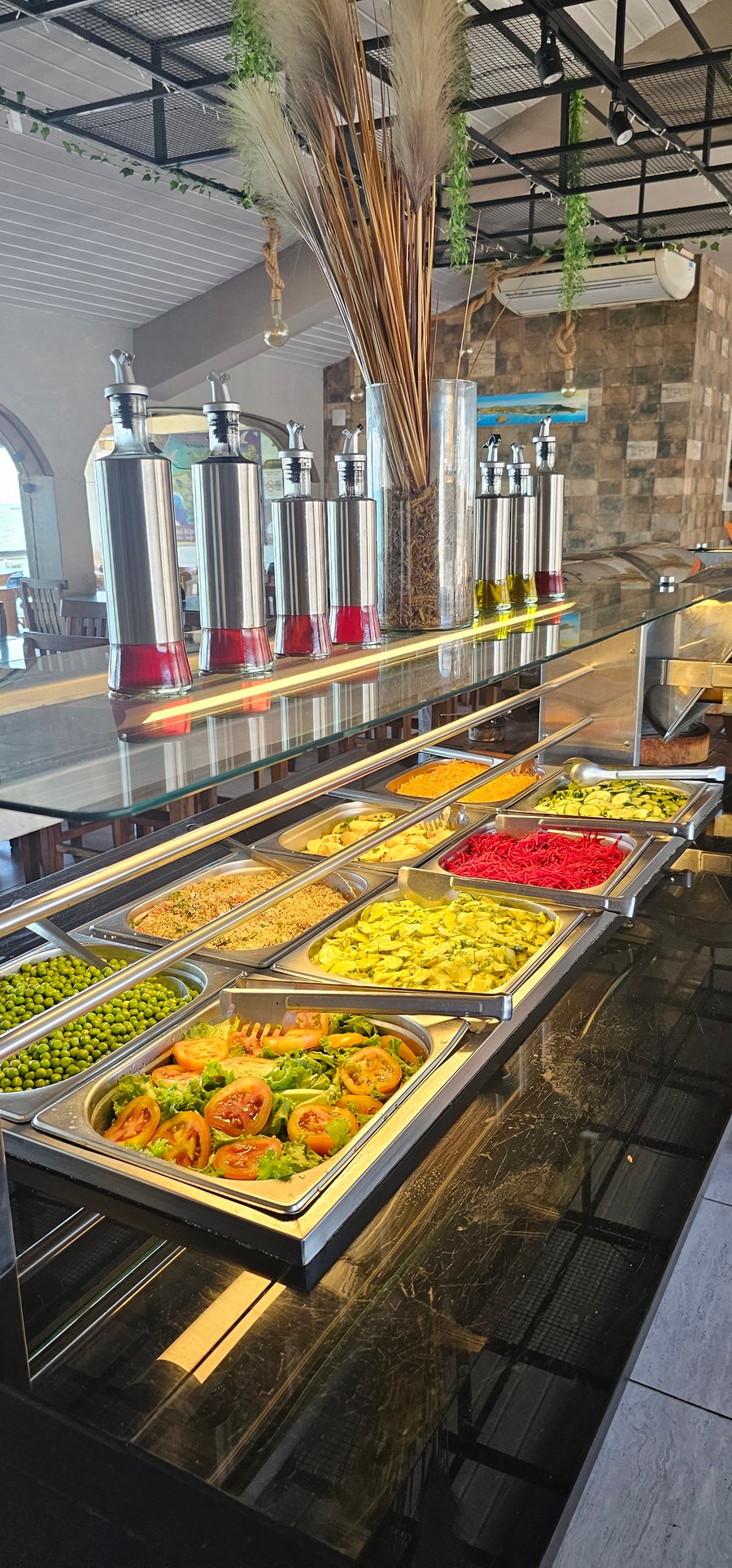 Um buffet diversificado e super saboroso!