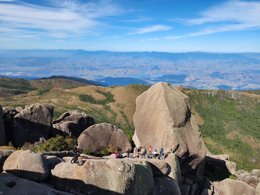 RAPEL DAS PRATELEIRAS - ITATIAIA - RJ