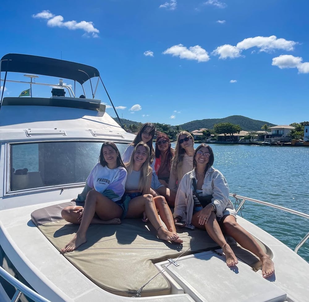 Passeio de Lancha em Arraial do Cabo e Cabo Frio