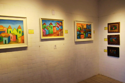 Vista interna da galeria