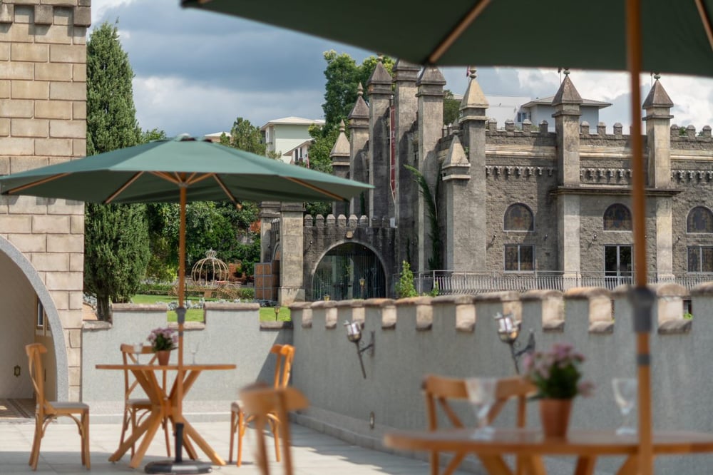 17/07 Vinhedo: Castelo dos Vinhais com café colonial e city tour