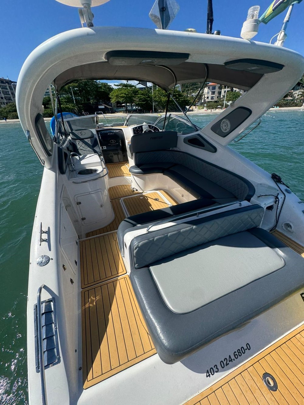 Baia Norte │Phantom 30 pés │11 Pessoas │DREMER