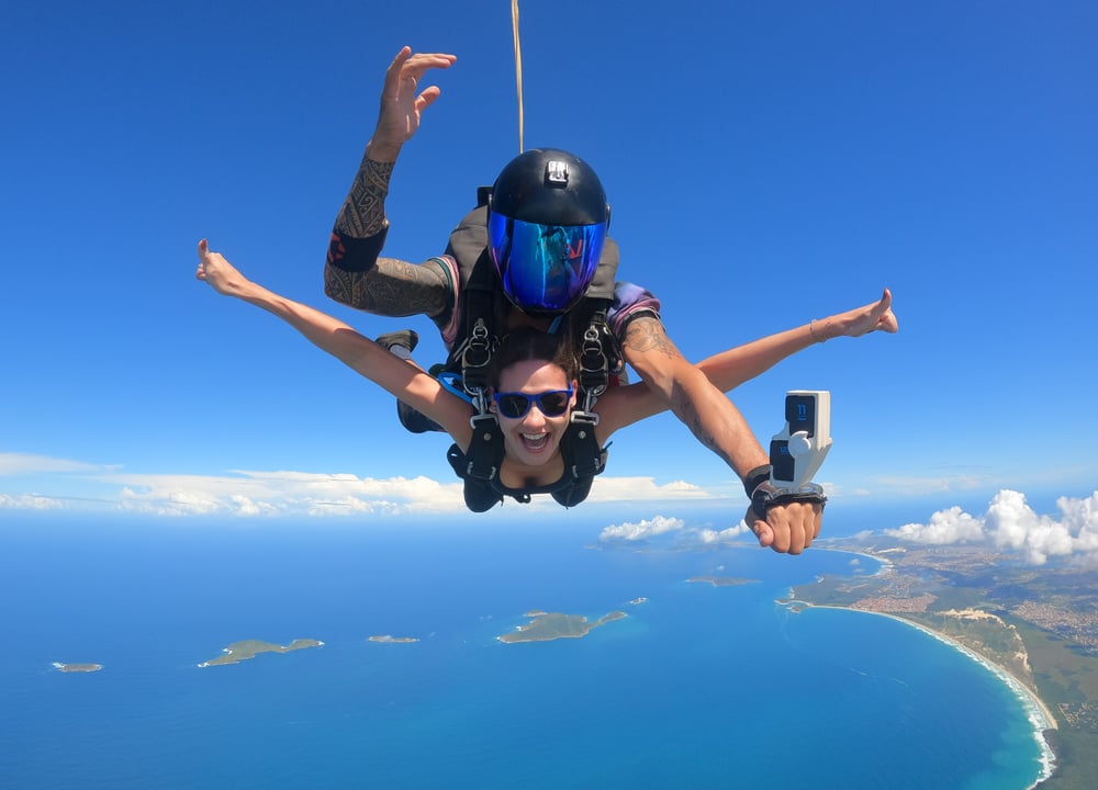 Salto Duplo de Paraquedas em Búzios RJ