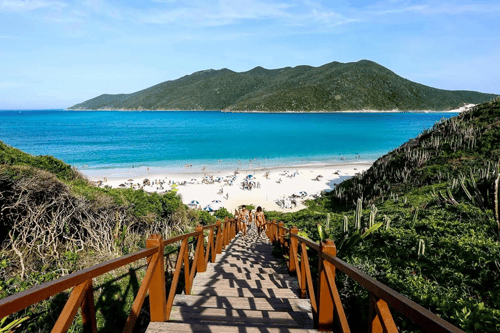Traslado Rio Arraial do Cabo: O que esperar ao chegar na cidade