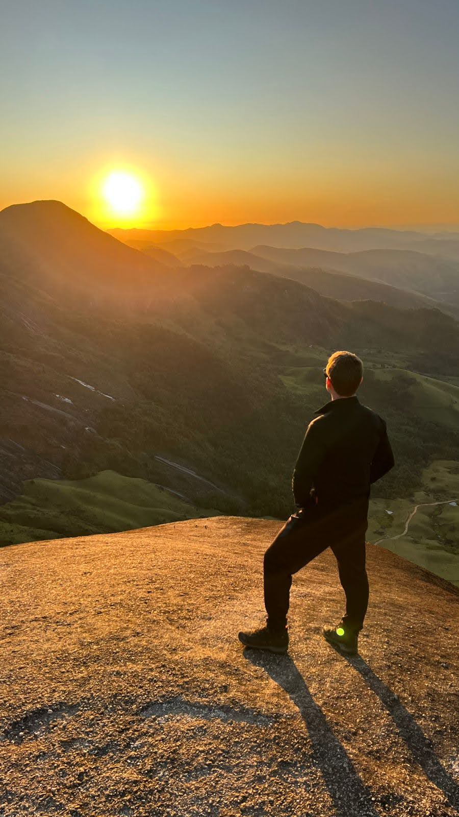 Pôr do Sol nos Dois Bicos