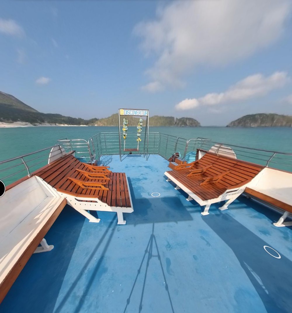 BARCO DISCOVER - Passeio de Barco em Arraial do Cabo