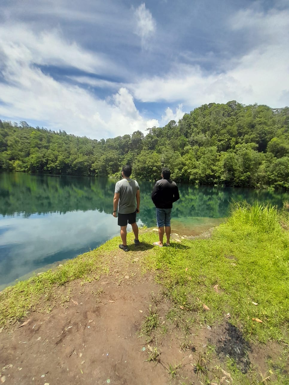 Lagoa Azul no Município de Serra do Navio, Porta de Entrada para o Parque do Tumucumaque (Foto: Mario Charles).