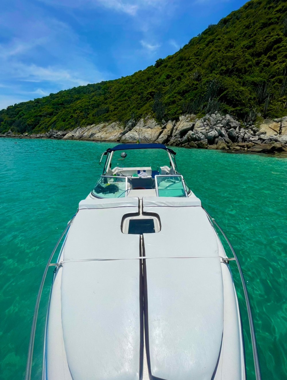 Passeio de Lancha em Arraial do Cabo e Cabo Frio