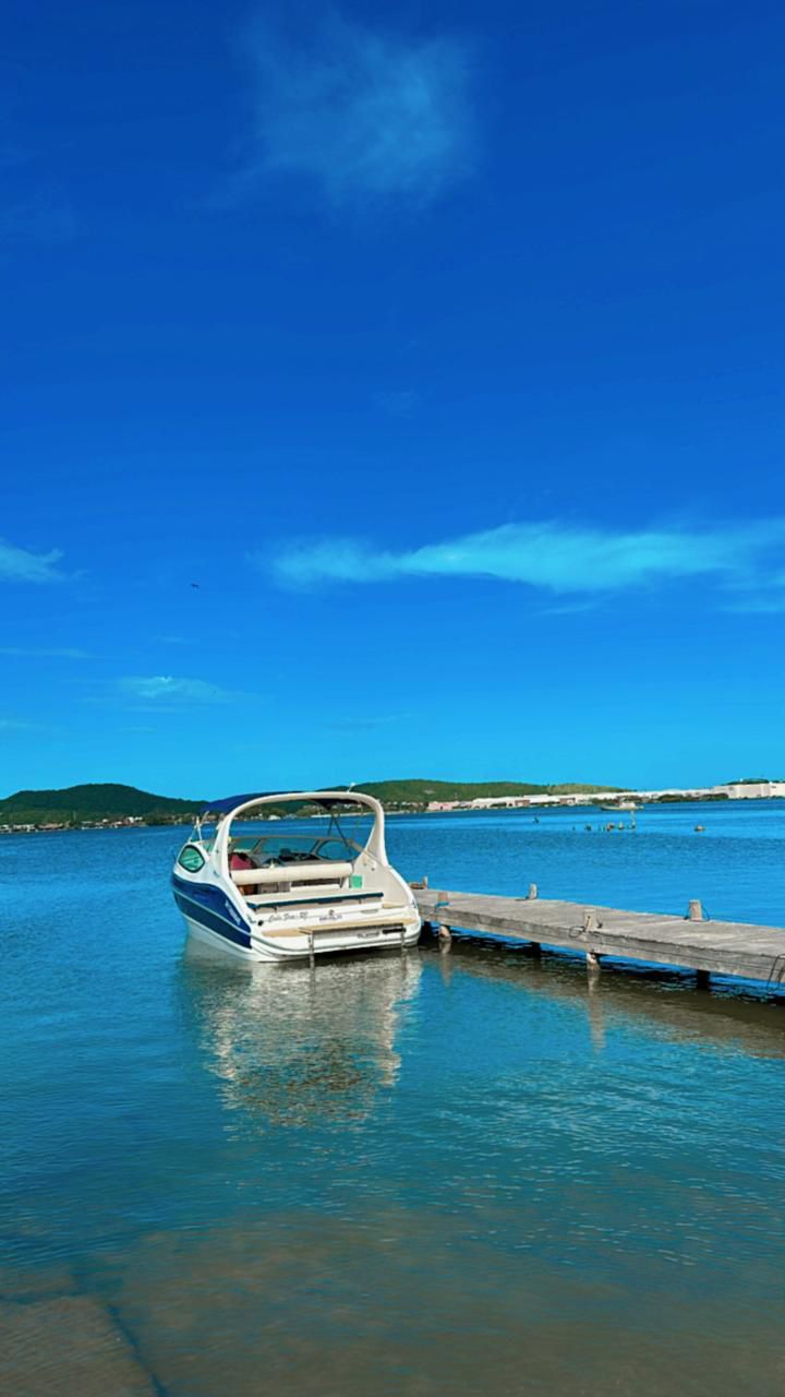 Passeio de Lancha em Arraial do Cabo e Cabo Frio