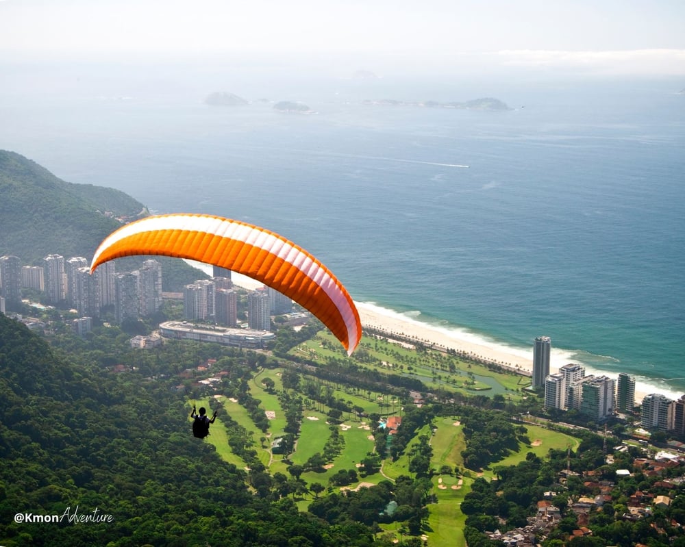 Voo de Parapente e Asa Delta no Rio de Janeiro - Kmon Adventure