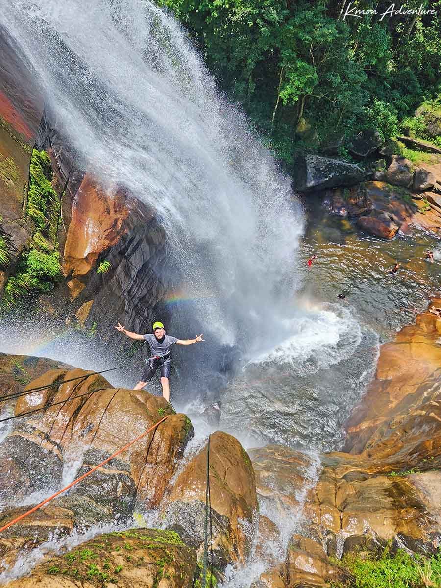 RAPEL CACHOEIRA VÉU DE NOIVAS (Guiamento VIP)