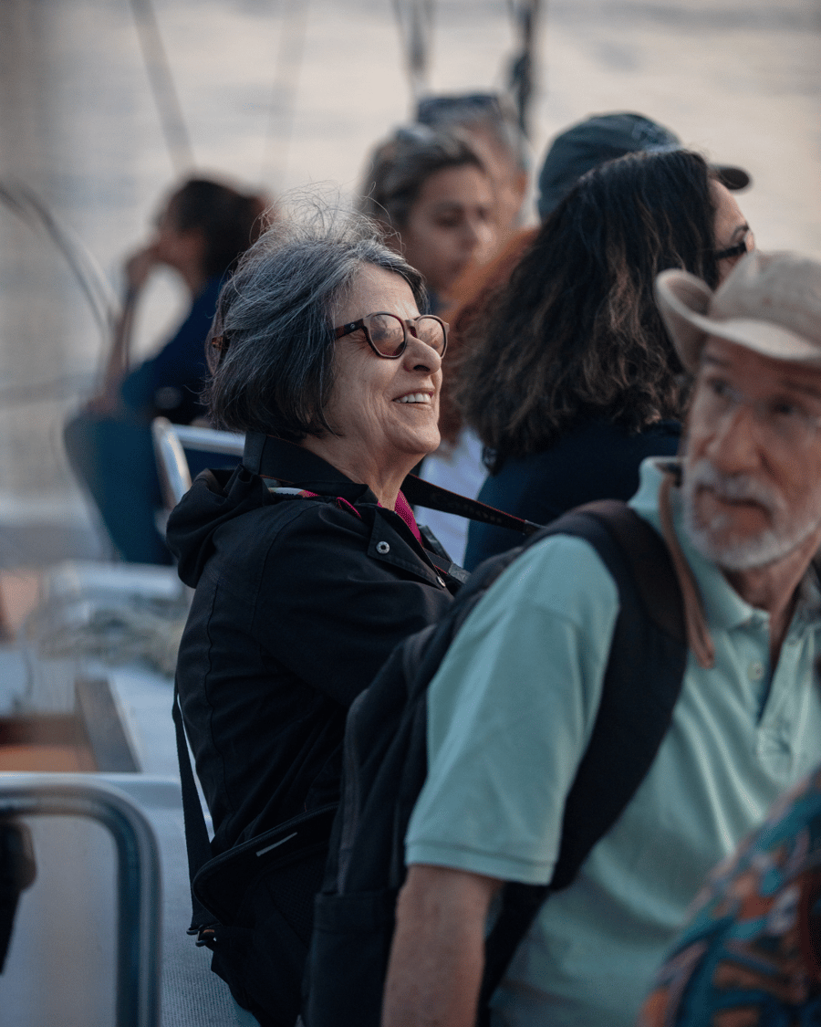 Mais clientes felizes