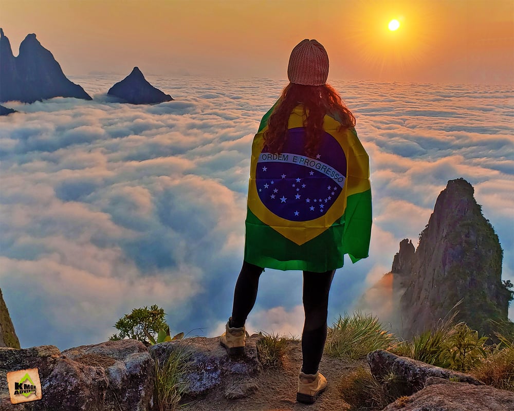 PORTAIS DE HÉCULES COM NASCER DO SOL