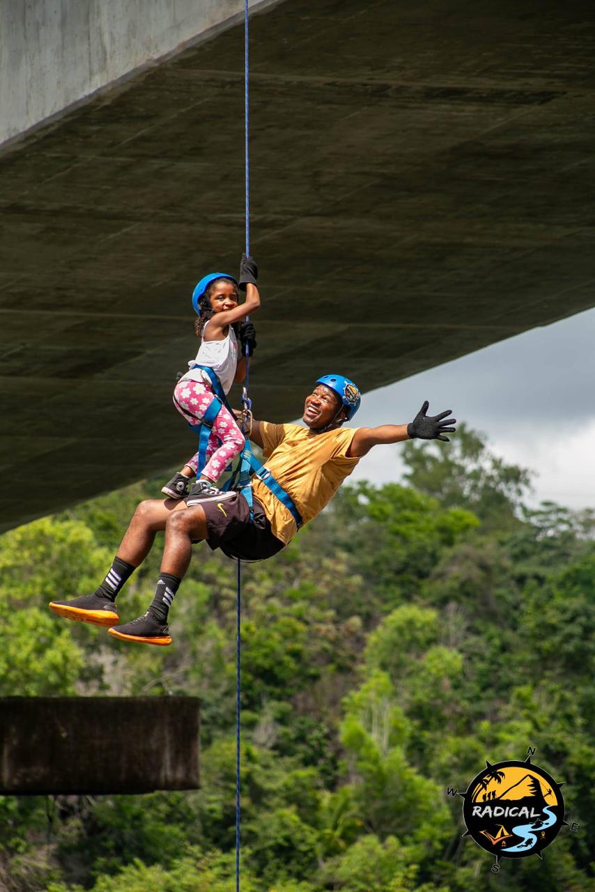 Rapel na ponte de Santa Cruz
