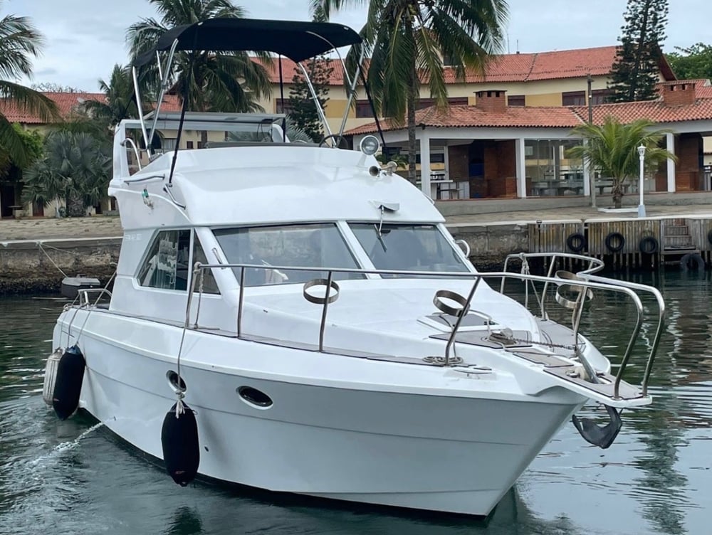 Aluguel de Lancha em Cabo Frio