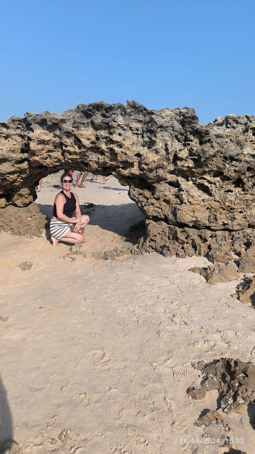 Pedra Furada - Praia do Amor