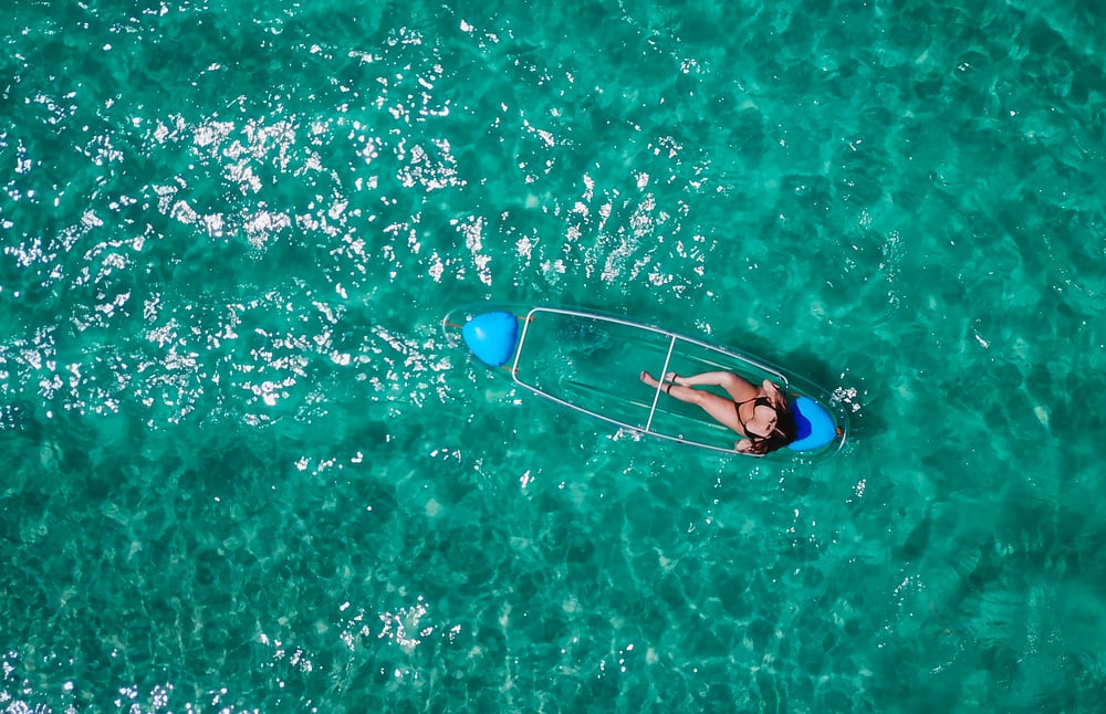 FOTOS DE DRONE NO CAIAQUE TRANSPARENTE