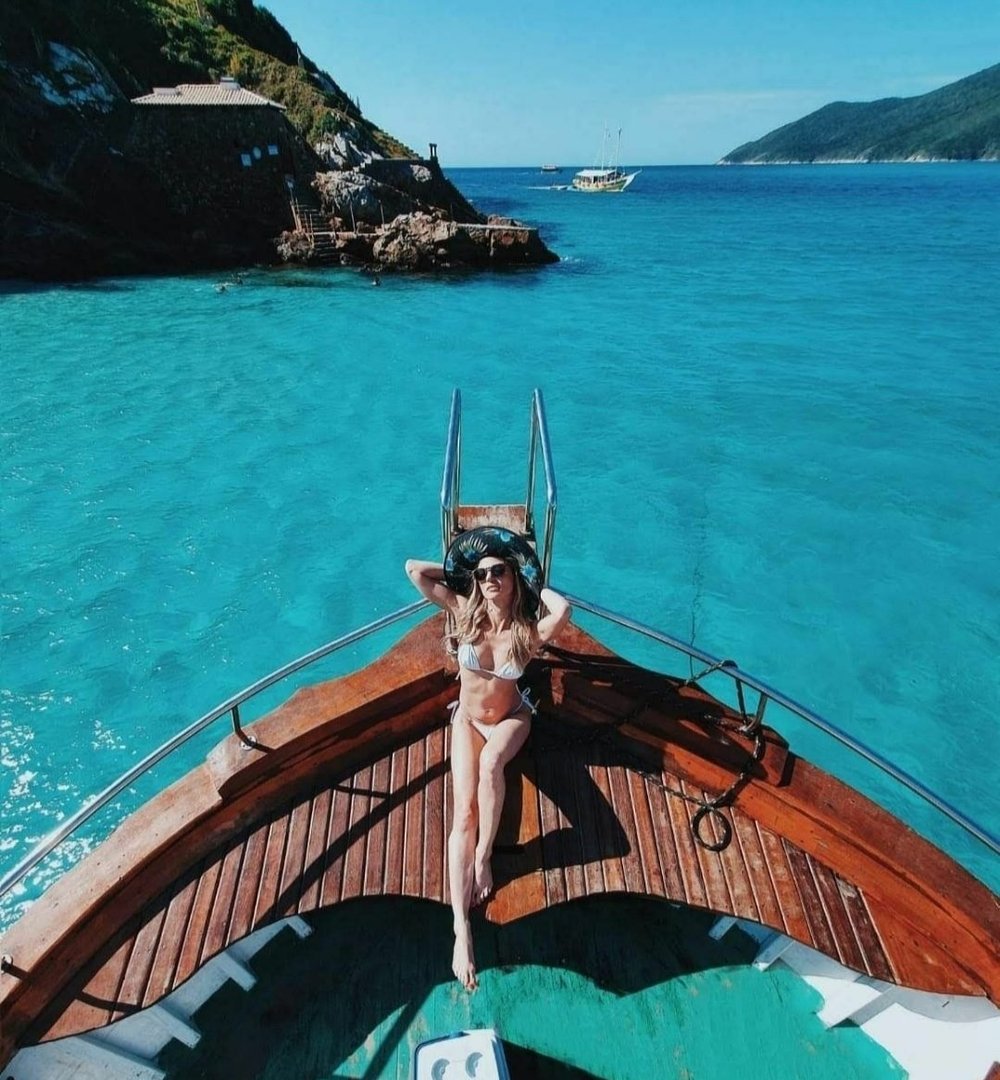 BARCO COOLER LIBERADO ARRAIAL DO CABO