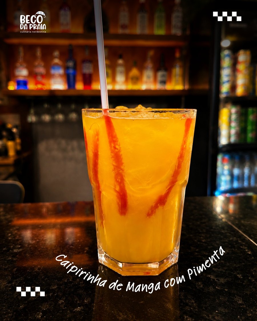 Caipirinha de Manga com Pimenta