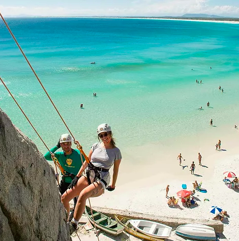 RAPEL em Arraial do Cabo