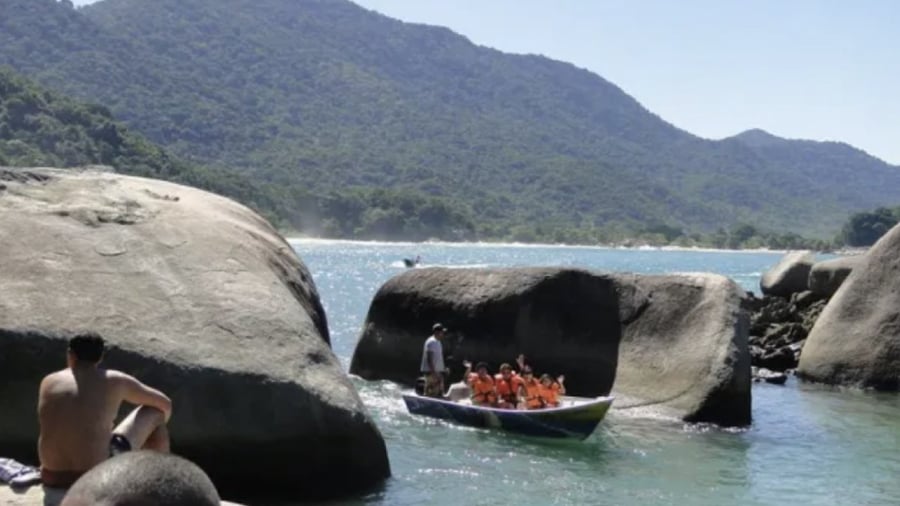 Vila de Trindade - Praias